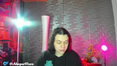 Ma -  online show from November 6, 9:15 pm