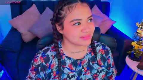 Snapshot of miiaa7_ chatting on September 26, 3:10 am Ma is my name I invite you to check out my wish list for my birthday  online show from September 26, 3:10 am