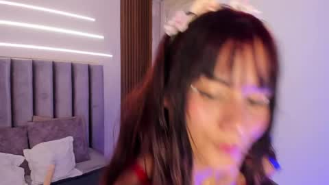 Snapshot of miiaa_jones chatting on April 14, 6:36 pm Mia online show from April 14, 6:36 pm