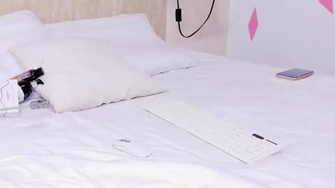 Snapshot of miiaa_m chatting on March 15, 6:58 pm miiaa_m online show from March 15, 6:58 pm