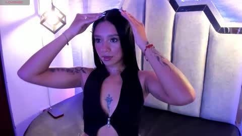 Snapshot of miiaboss chatting on February 20, 11:43 am miiaboss online show from February 20, 11:43 am