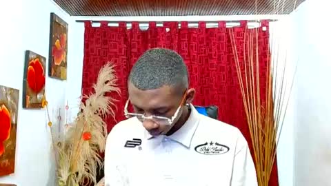 milo online show from February 18, 9:27 am