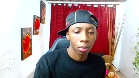 Snapshot of miilo18 chatting on June 26, 2:32 pm milo online show from June 26, 2:32 pm