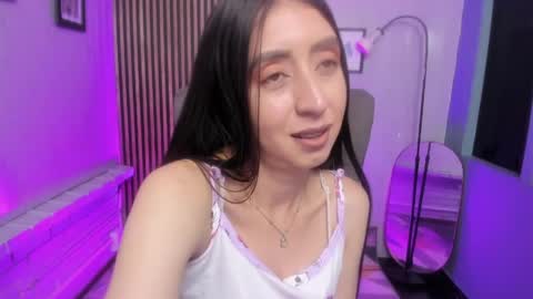 miilu  online show from May 16, 3:58 am