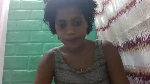 Snapshot of miinah chatting on April 1, 9:21 am miinah online show from April 1, 9:21 am