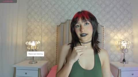 Snapshot of mika_doll chatting on March 9, 3:32 am mika doll online show from March 9, 3:32 am