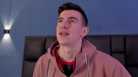 mikael online show from November 14, 4:11 am