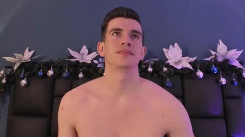 mikael online show from December 21, 8:27 pm