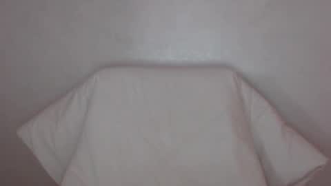 Snapshot of mikahdos chatting on February 3, 9:52 am SORAYA online show from February 3, 9:52 am