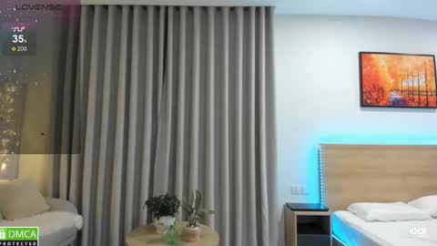 Snapshot of mikakimura chatting on March 4, 12:55 pm Miko now i live in Vietnam online show from March 4, 12:55 pm