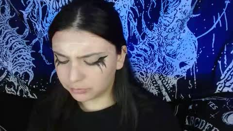 Snapshot of mikaskullcs chatting on October 17, 9:06 pm Mika online show from October 17, 9:06 pm