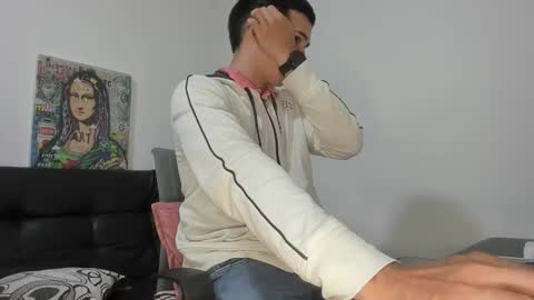 Snapshot of mike3xxx chatting on October 25, 3:03 am mike3xxx online show from October 25, 3:03 am