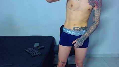 Mike IMDEPENDIENT MODEL online show from March 23, 2:32 pm