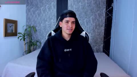 Mike 0233 online show from September 27, 4:17 am