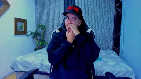 Mike 0233 online show from November 16, 4:18 am