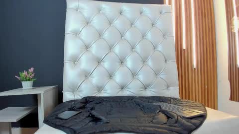 Michael online show from February 15, 1:49 pm