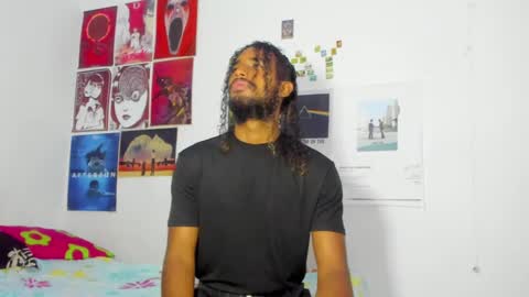 Snapshot of mike__thomson_ chatting on February 1, 11:06 pm mike__thomson_ online show from February 1, 11:06 pm