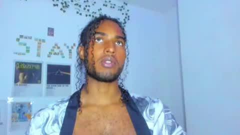 Snapshot of mike__thomson_ chatting on September 9, 2:00 am mike__thomson_ online show from September 9, 2:00 am