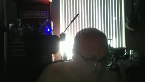 Snapshot of mike_allen4 chatting on April 8, 5:57 pm mike_allen4 online show from April 8, 5:57 pm