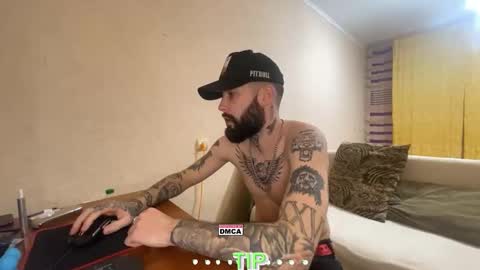 Mike and anna online show from November 18, 1:44 am