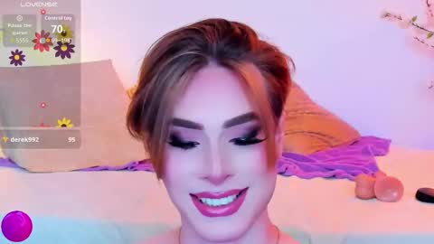 Snapshot of mike_blossom chatting on December 5, 3:30 pm Henry Price online show from December 5, 3:30 pm