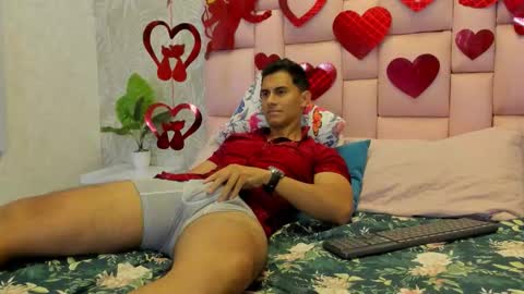 Mike online show from February 14, 1:57 am