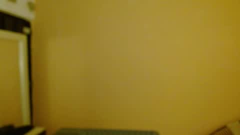 Snapshot of mike_d1030 chatting on May 27, 2:19 am mike_d1030 online show from May 27, 2:19 am