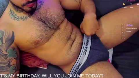 Snapshot of mike_mullerr chatting on April 9, 12:54 am Limited offer 80 off for 31 days online show from April 9, 12:54 am