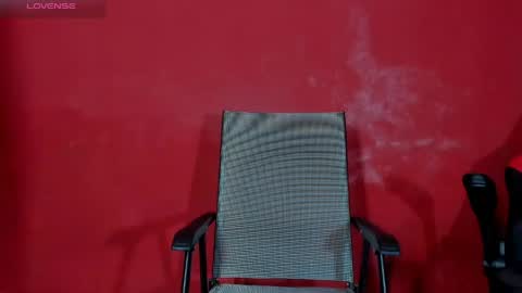 mike_shelby21 online show from May 18, 12:51 am