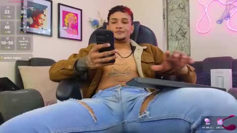 Snapshot of mike_thug chatting on September 23, 6:16 am Mike online show from September 23, 6:16 am