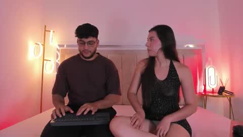 Snapshot of mikeandlucy chatting on October 16, 1:34 pm MikeAndLucy online show from October 16, 1:34 pm