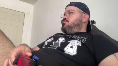 mikeatron2000 online show from May 19, 8:26 pm