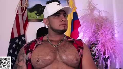 Snapshot of mikeblake_ chatting on February 11, 2:46 pm mikeblake_ online show from February 11, 2:46 pm