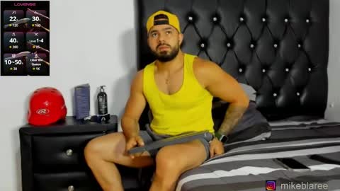 mikeblaree online show from May 2, 10:04 pm