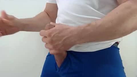 Snapshot of mikehannigan123 chatting on April 8, 5:57 pm mikehannigan123 online show from April 8, 5:57 pm