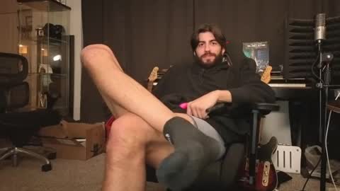 Snapshot of mikehawk1589 chatting on March 17, 9:12 am mikehawk1589 online show from March 17, 9:12 am