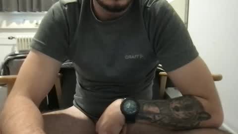 Snapshot of mikenlove1212 chatting on January 16, 1:26 pm mikenlove1212 online show from January 16, 1:26 pm