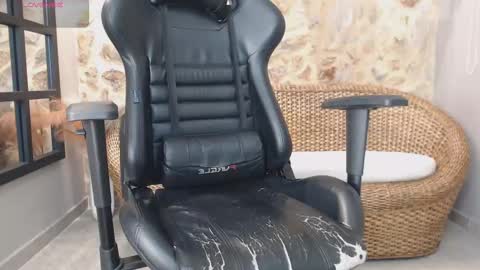 MIKE PARK  online show from September 26, 11:03 am