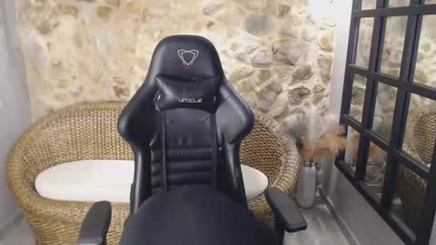 MIKE PARK  online show from October 8, 11:08 am