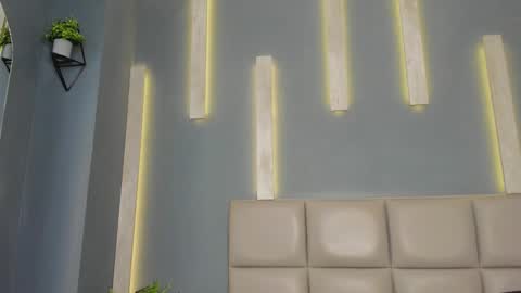 MIKE PARK  online show from October 24, 10:55 am