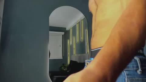 MIKE PARK  online show from October 29, 11:01 am