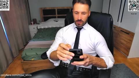 Mike    online show from October 11, 12:58 pm