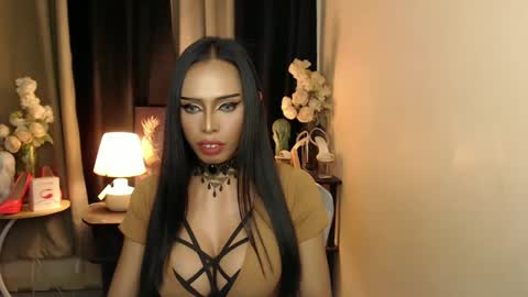 Snapshot of mikeyalawi03 chatting on February 24, 6:49 am Mistress MikeyAlawi online show from February 24, 6:49 am