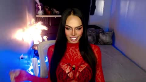 Mistress MikeyAlawi online show from June 18, 5:08 am