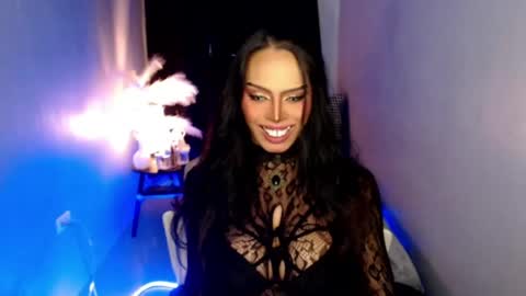 Mistress MikeyAlawi online show from June 19, 2:05 am