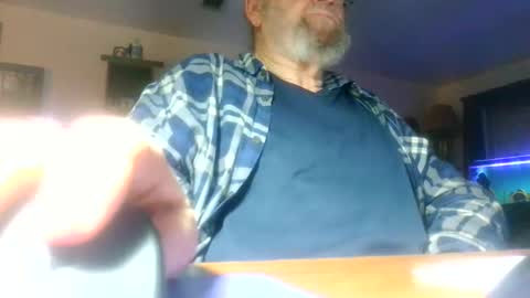 Snapshot of mikeyd1a chatting on January 11, 11:59 am mikeyd1a online show from January 11, 11:59 am