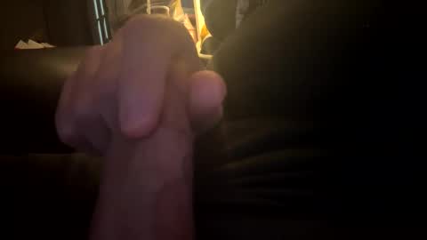 Snapshot of mikeylikesit2222 chatting on December 29, 1:56 am mikeylikesit2222 online show from December 29, 1:56 am