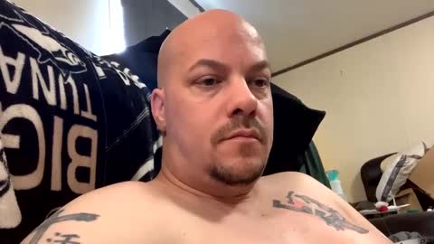 Snapshot of mikeylikesit2222 chatting on December 29, 4:30 pm mikeylikesit2222 online show from December 29, 4:30 pm