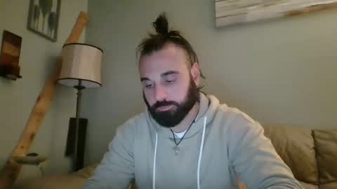Snapshot of mikeylikey91 chatting on December 9, 12:01 am mikey online show from December 9, 12:01 am