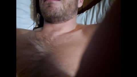 Snapshot of mikeylove92 chatting on February 1, 5:28 am Mikey b online show from February 1, 5:28 am